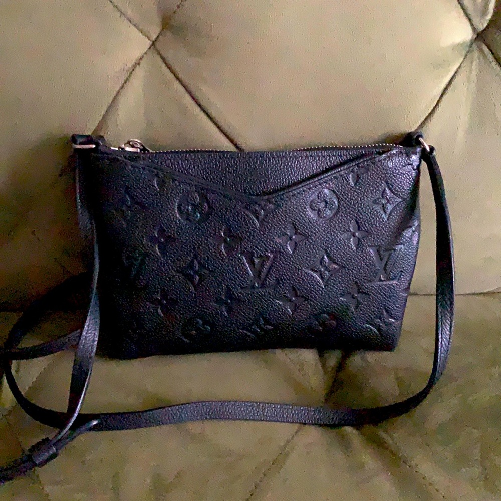 Louis Vuitton Pallas Clutch